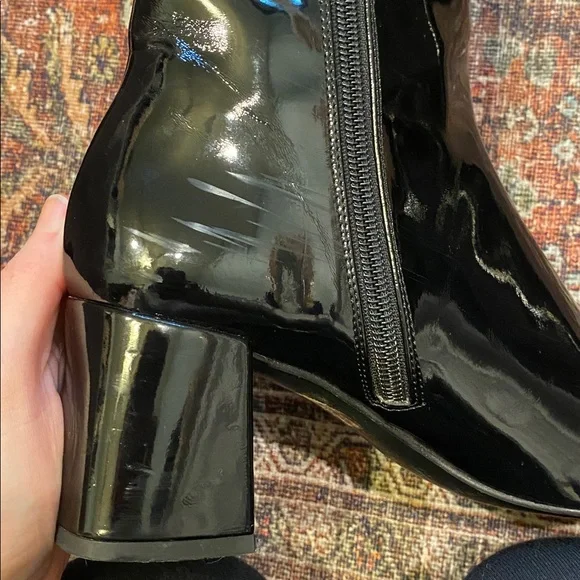 SVEGAN Black Patent Faux Leather Knee-High Boots. Block Heel. Size 38. Size Zip. - Picture 9 of 12
